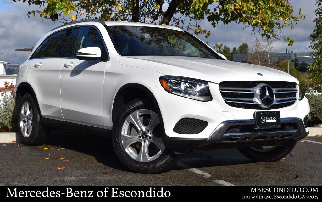 Certified Pre Owned 2017 Mercedes Benz Glc 300 Rwd Suv